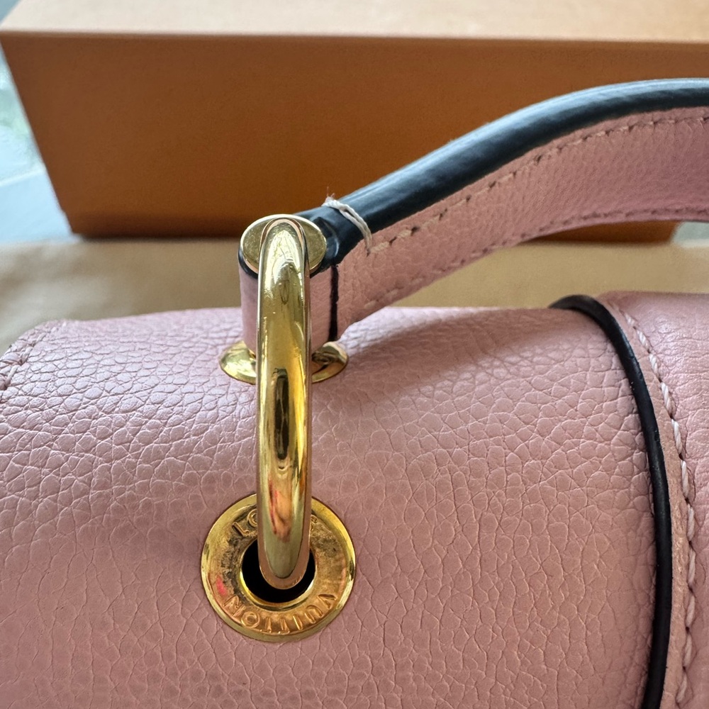 Louis Vuitton Clapton Backpack in Damier Ebene and Pink - Picture 11 of 16